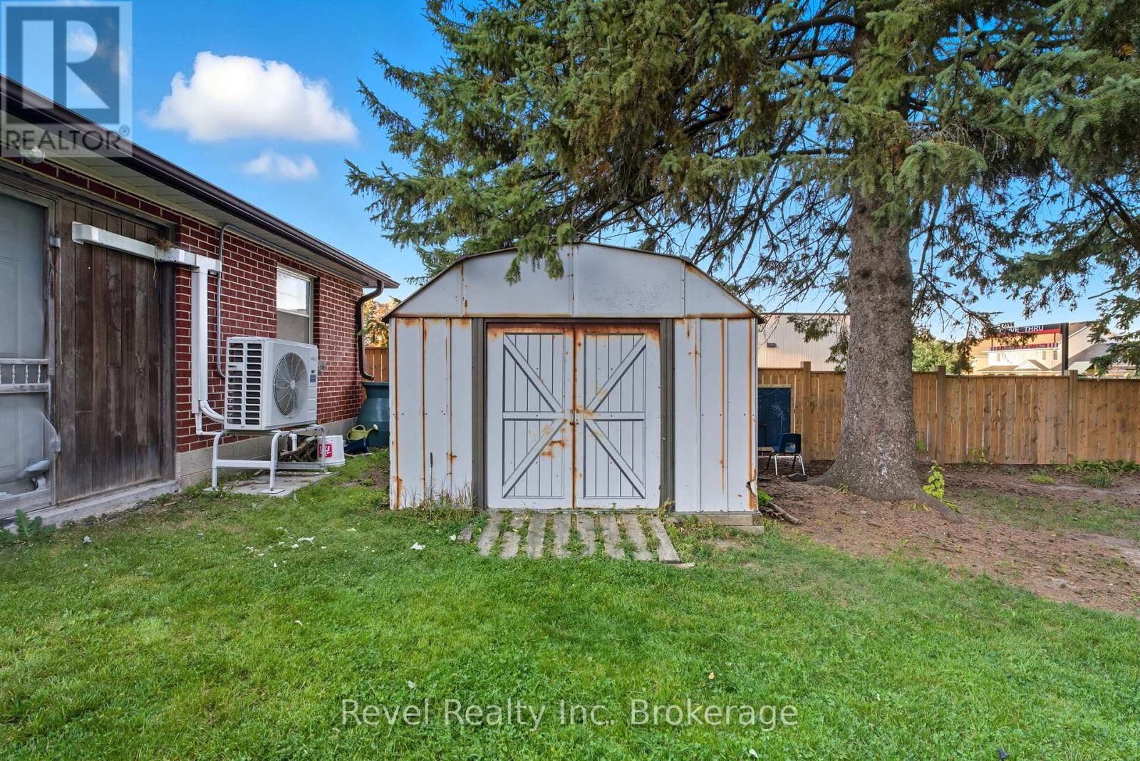 87 Blandford Street, East Zorra-Tavistock, Ontario  N0J 1M0 - Photo 12 - X12462868