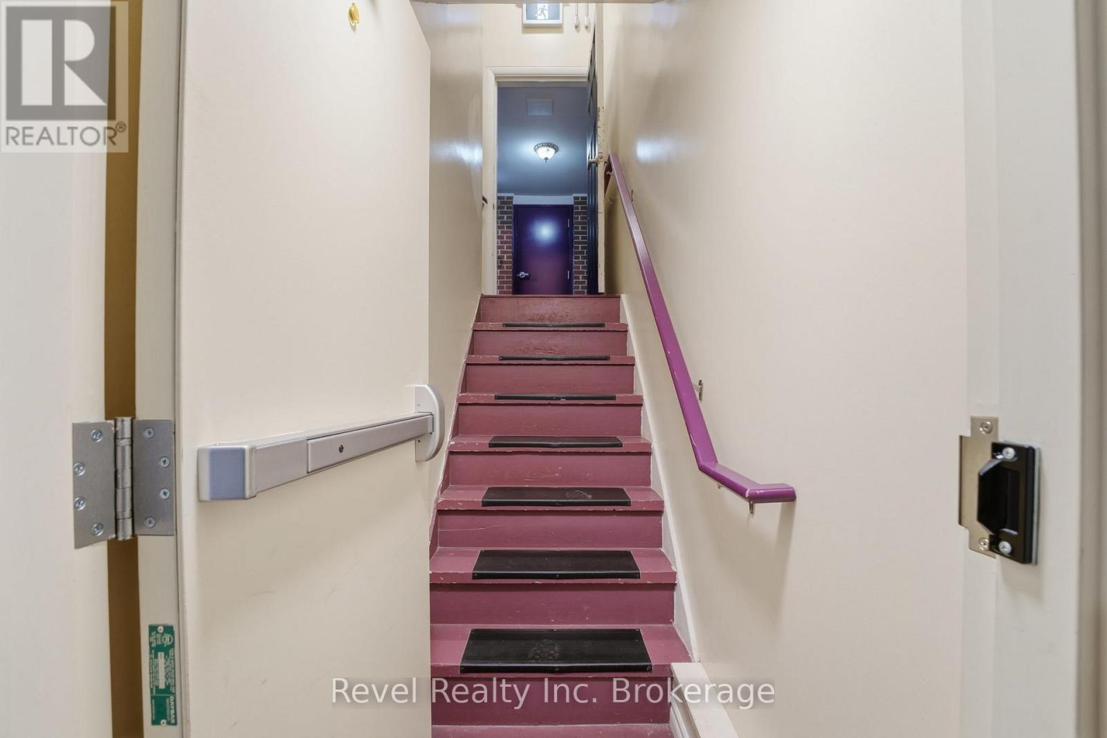 87 Blandford Street, East Zorra-Tavistock, Ontario  N0J 1M0 - Photo 38 - X12462868