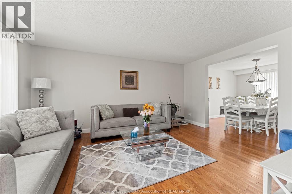 501 Green Valley Drive, Tecumseh, Ontario  N8N 4C2 - Photo 4 - 25026117