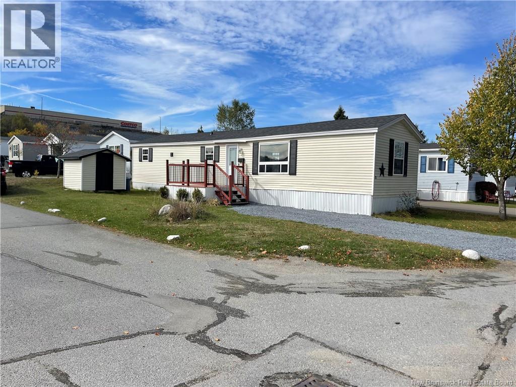 28 Morland Avenue, Saint John, New Brunswick  E2J 3Y5 - Photo 2 - NB128516