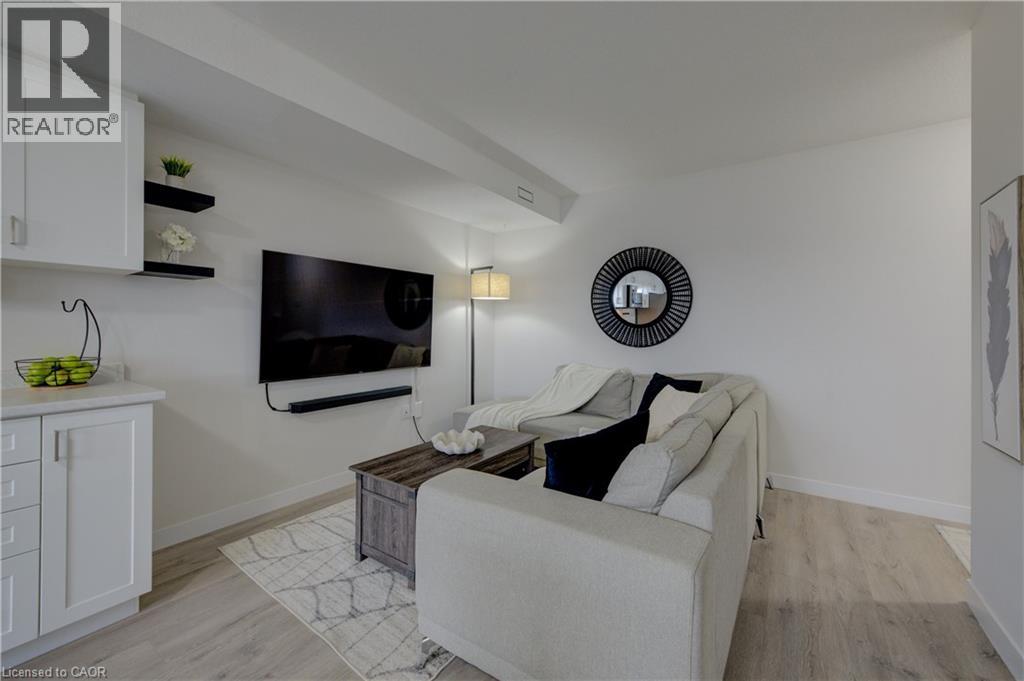 160 Rochefort Street Unit# A4, Kitchener, Ontario  N2R 0P5 - Photo 4 - 40773071