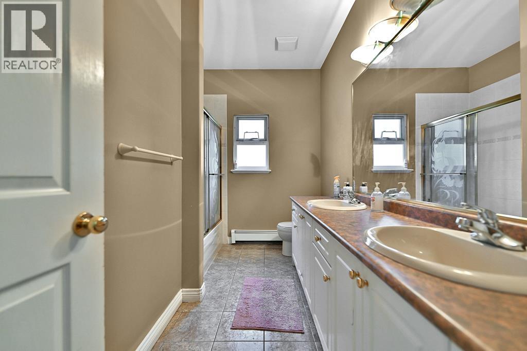 21008 Barker Avenue, Maple Ridge, British Columbia  V2X 8R6 - Photo 20 - R3058444
