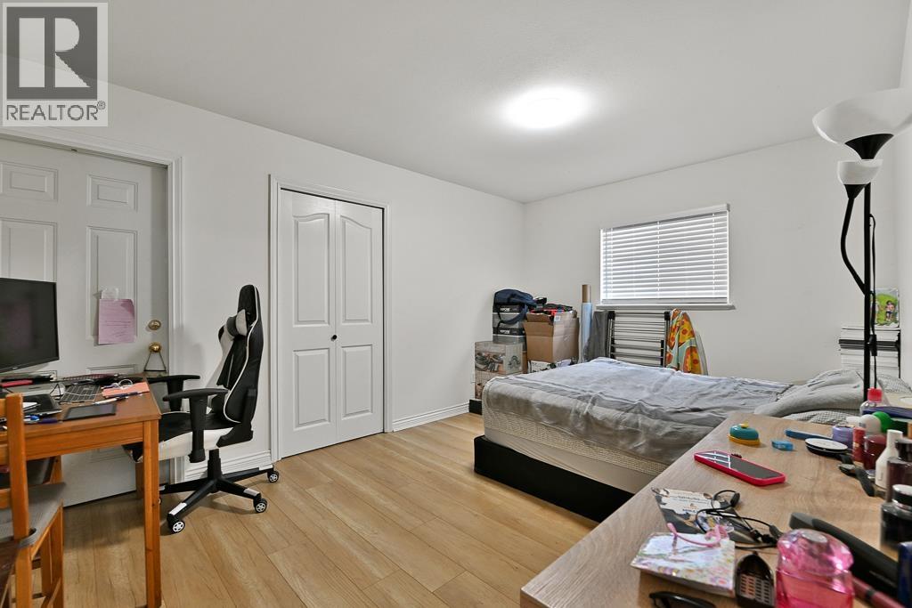 21008 Barker Avenue, Maple Ridge, British Columbia  V2X 8R6 - Photo 28 - R3058444