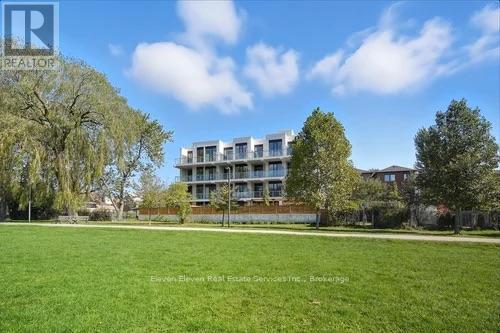 104 - 722 Marlee Abbey, Toronto, Ontario  M6B 3J7 - Photo 33 - W12462590