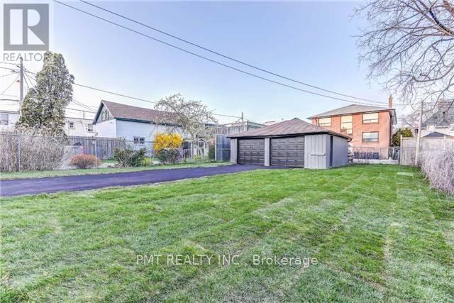 Lower - 119 Ninth Street, Toronto, Ontario  M8V 3E5 - Photo 6 - W12462618