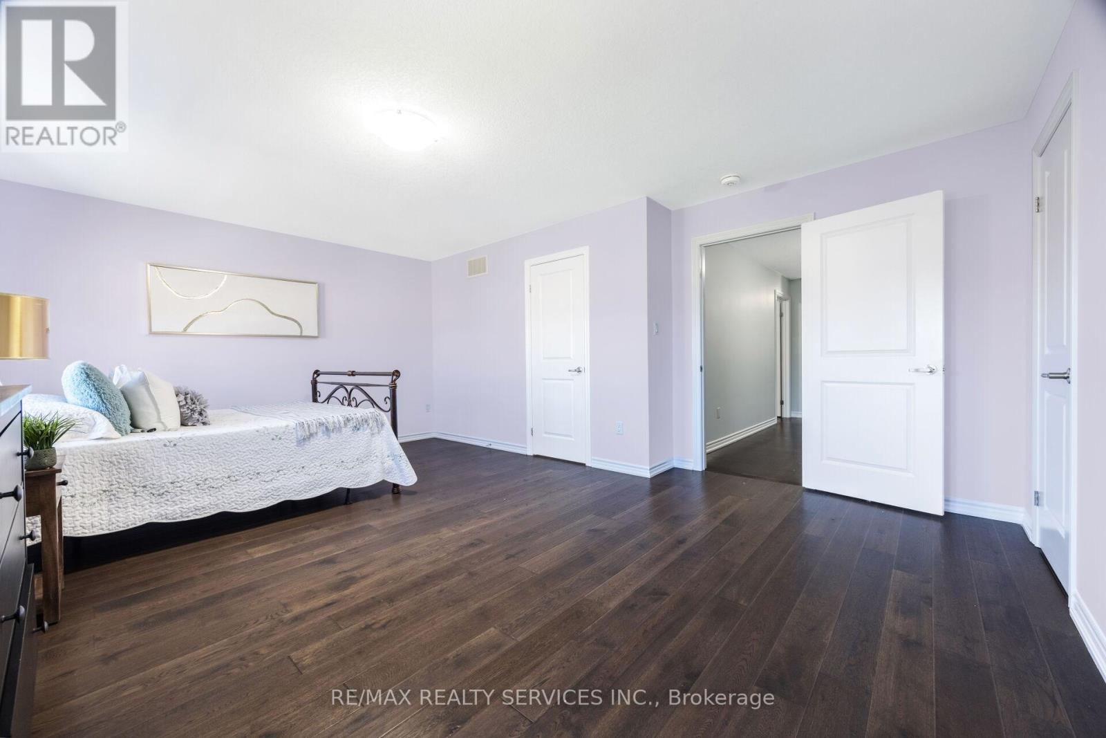 21 Magical Road, Brampton, Ontario  L7A 4P8 - Photo 25 - W12462619