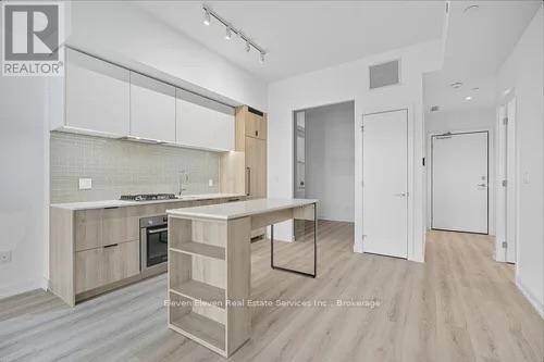 301 - 722 Marlee Avenue, Toronto, Ontario  M6B 3J7 - Photo 11 - W12462620
