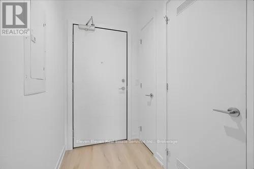 301 - 722 Marlee Avenue, Toronto, Ontario  M6B 3J7 - Photo 5 - W12462620
