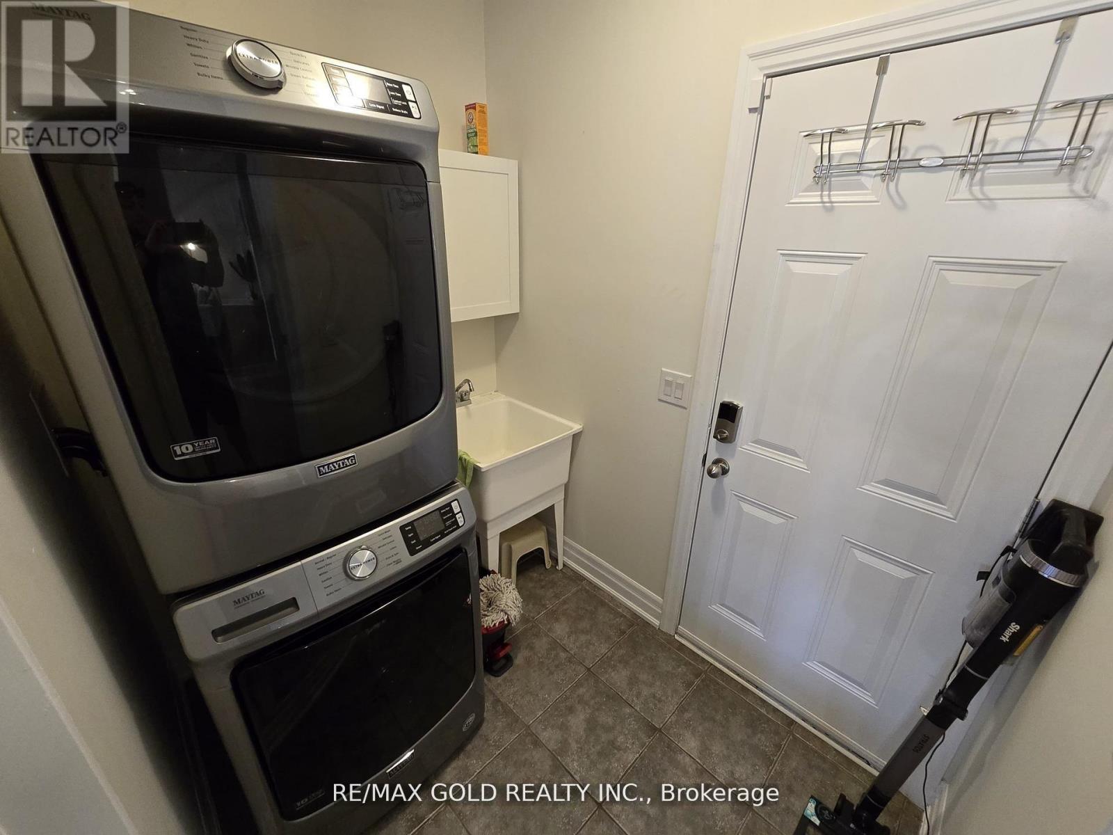 87 Scott Boulevard, Milton, Ontario  L9T 0S3 - Photo 36 - W12462625