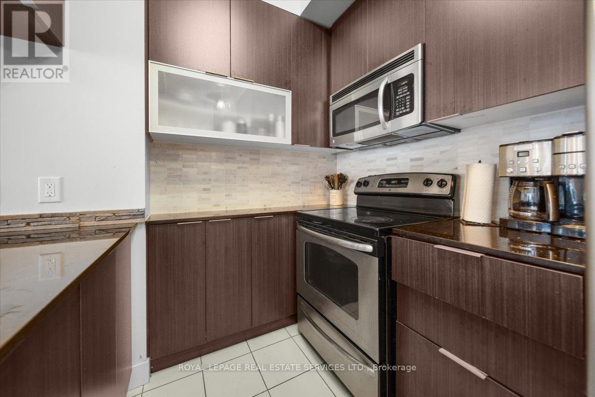 3507 - 16 Brookers Lane, Toronto, Ontario  M8V 0A5 - Photo 7 - W12462647