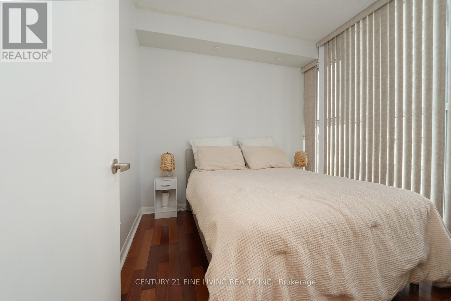 904 - 2067 Lake Shore Boulevard W, Toronto, Ontario  M8V 4B8 - Photo 18 - W12462651