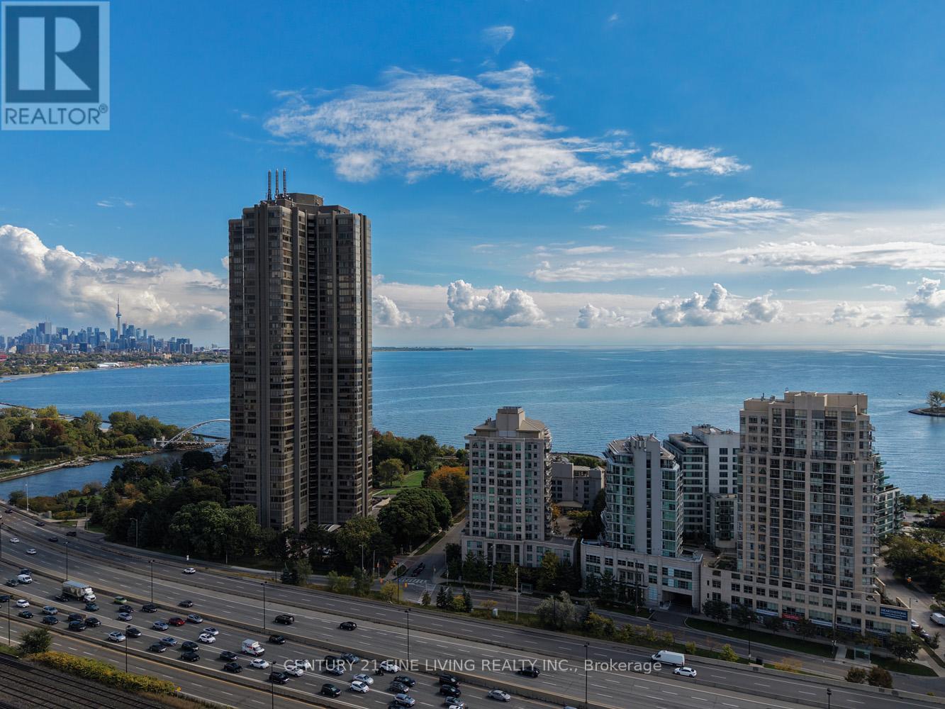 904 - 2067 Lake Shore Boulevard W, Toronto, Ontario  M8V 4B8 - Photo 2 - W12462651