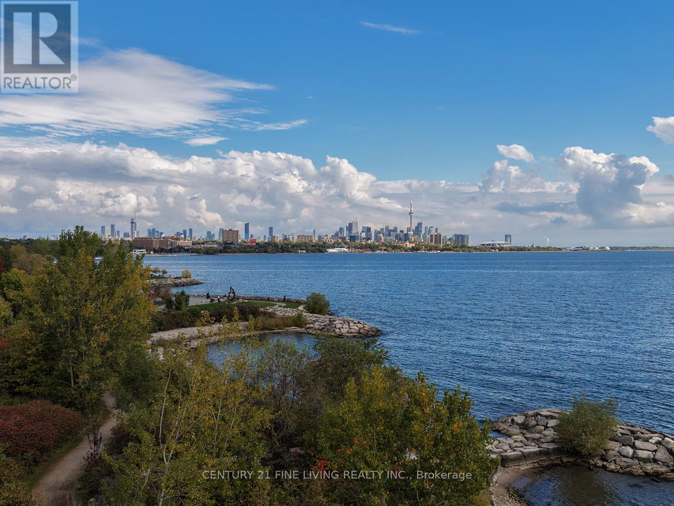 904 - 2067 Lake Shore Boulevard W, Toronto, Ontario  M8V 4B8 - Photo 3 - W12462651