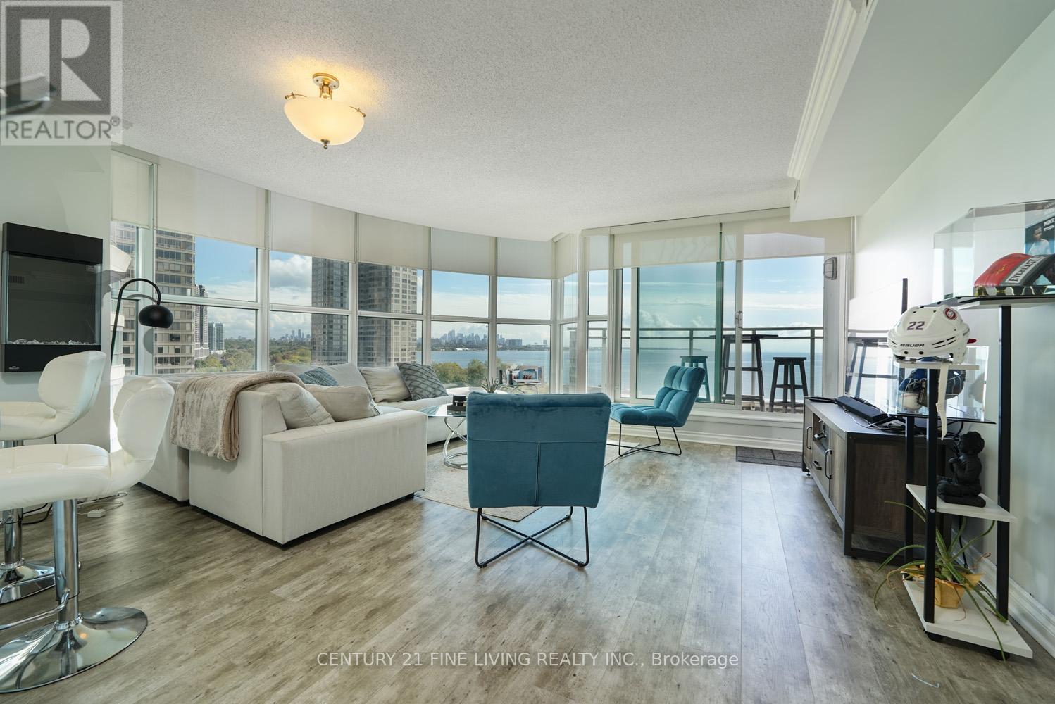 904 - 2067 Lake Shore Boulevard W, Toronto, Ontario  M8V 4B8 - Photo 5 - W12462651