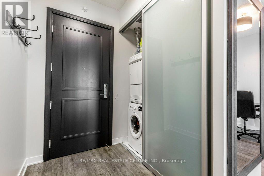 1712 - 90 Parklawn Road, Toronto, Ontario  M8Y 0B6 - Photo 11 - W12462659