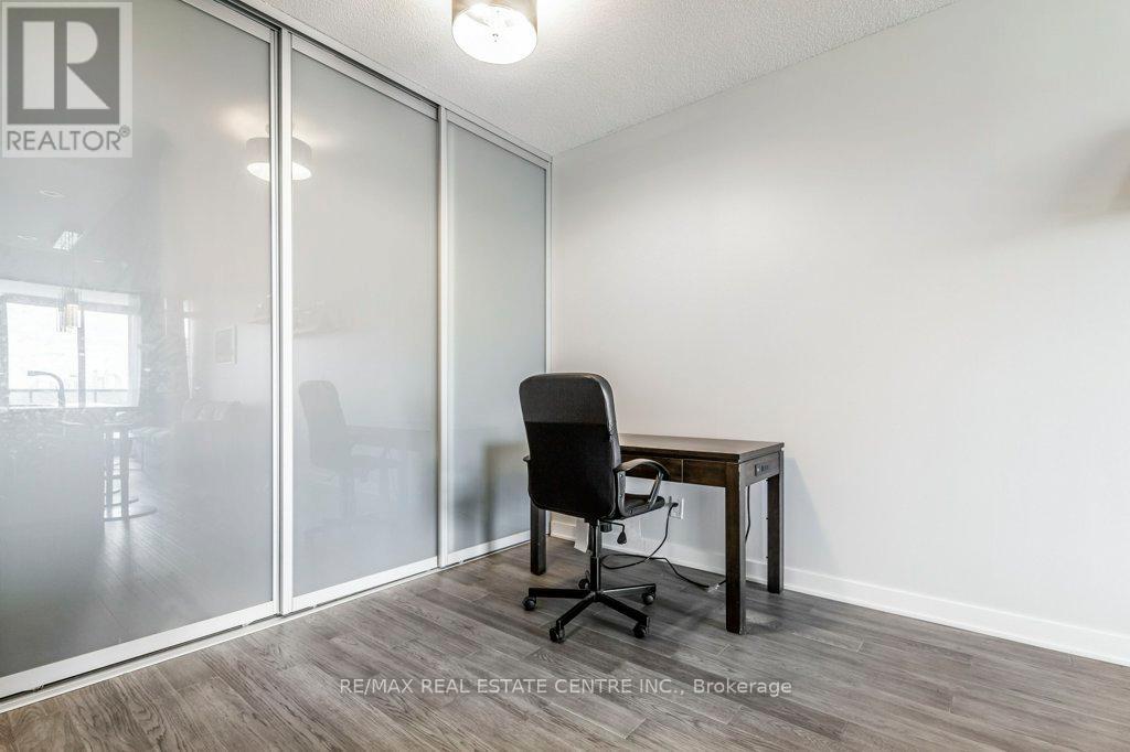 1712 - 90 Parklawn Road, Toronto, Ontario  M8Y 0B6 - Photo 13 - W12462659
