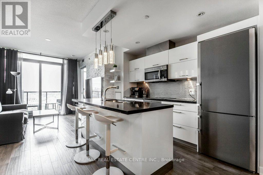 1712 - 90 Parklawn Road, Toronto, Ontario  M8Y 0B6 - Photo 14 - W12462659