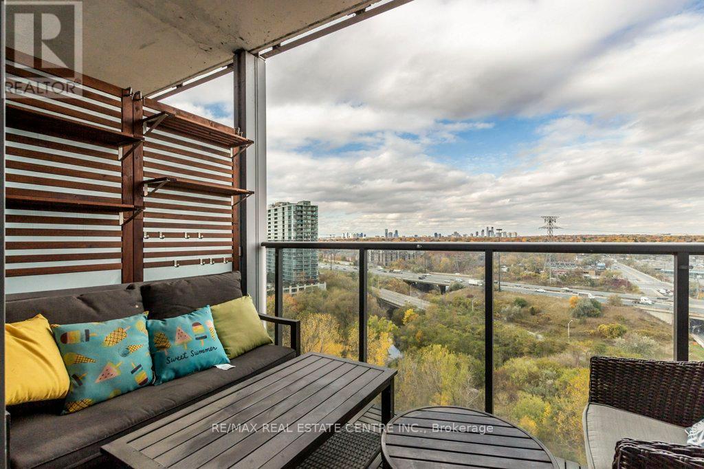 1712 - 90 Parklawn Road, Toronto, Ontario  M8Y 0B6 - Photo 27 - W12462659