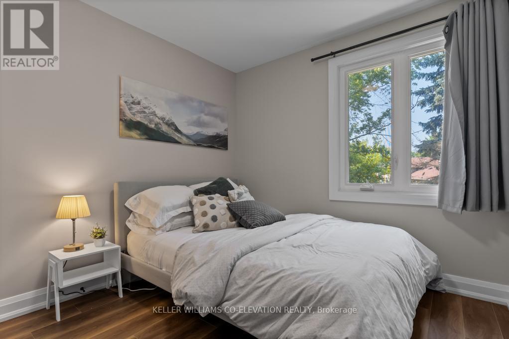 1555 Newlands Crescent, Burlington, Ontario  L7M 1P1 - Photo 27 - W12462668