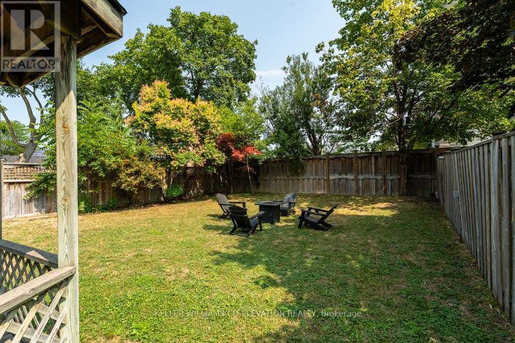 39 Court Street N, Milton, Ontario  L9T 2S2 - Photo 31 - W12462676