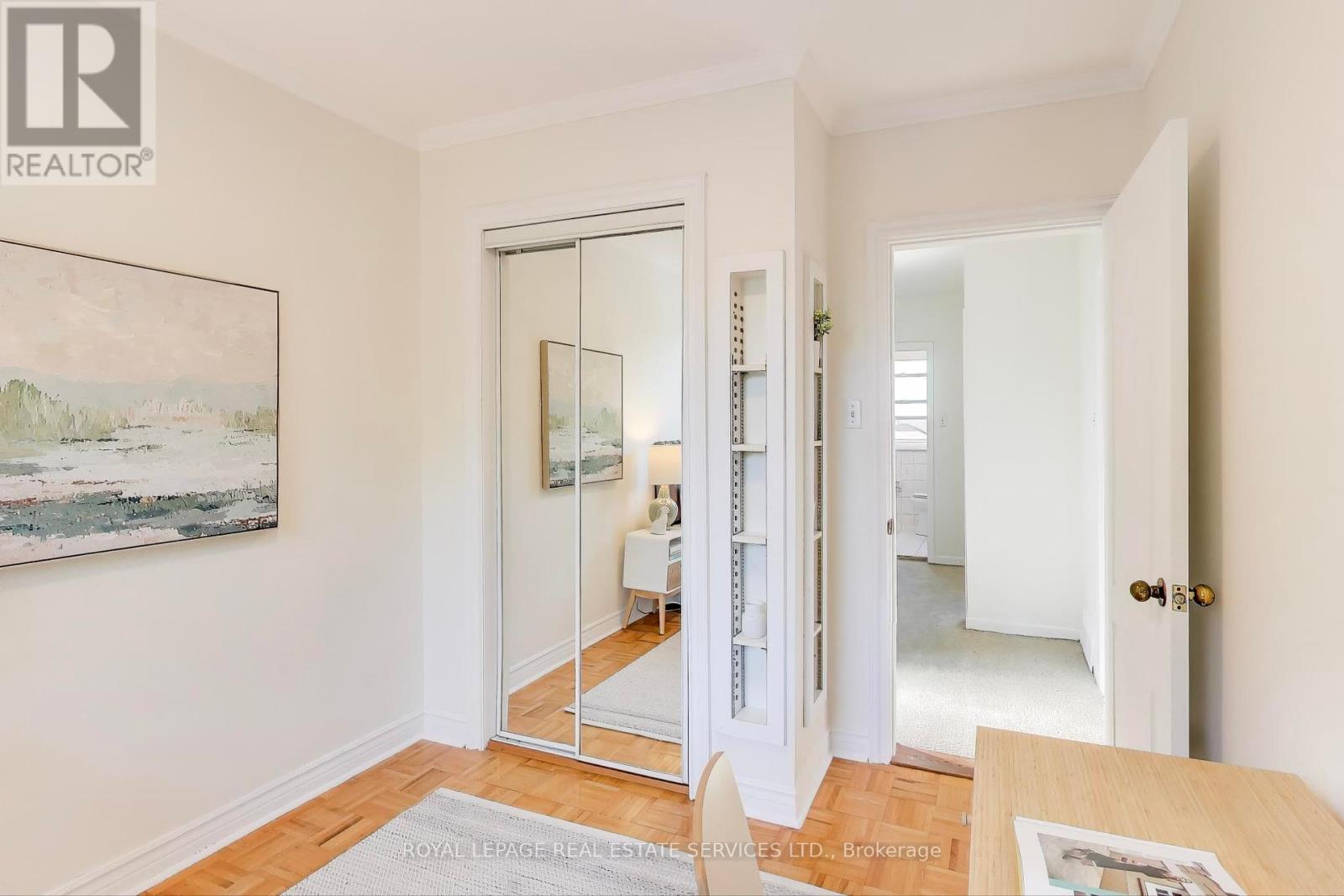135 Giltspur Drive, Toronto, Ontario  M3L 1M4 - Photo 23 - W12462680