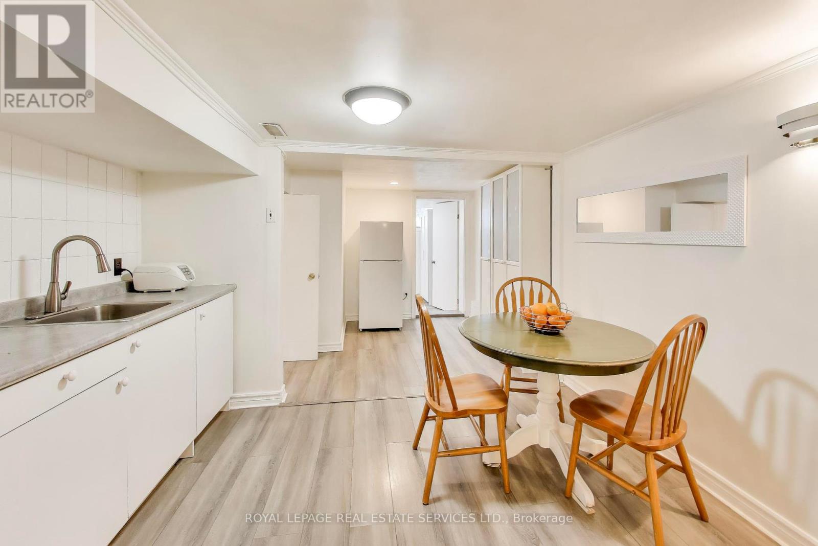 135 Giltspur Drive, Toronto, Ontario  M3L 1M4 - Photo 28 - W12462680