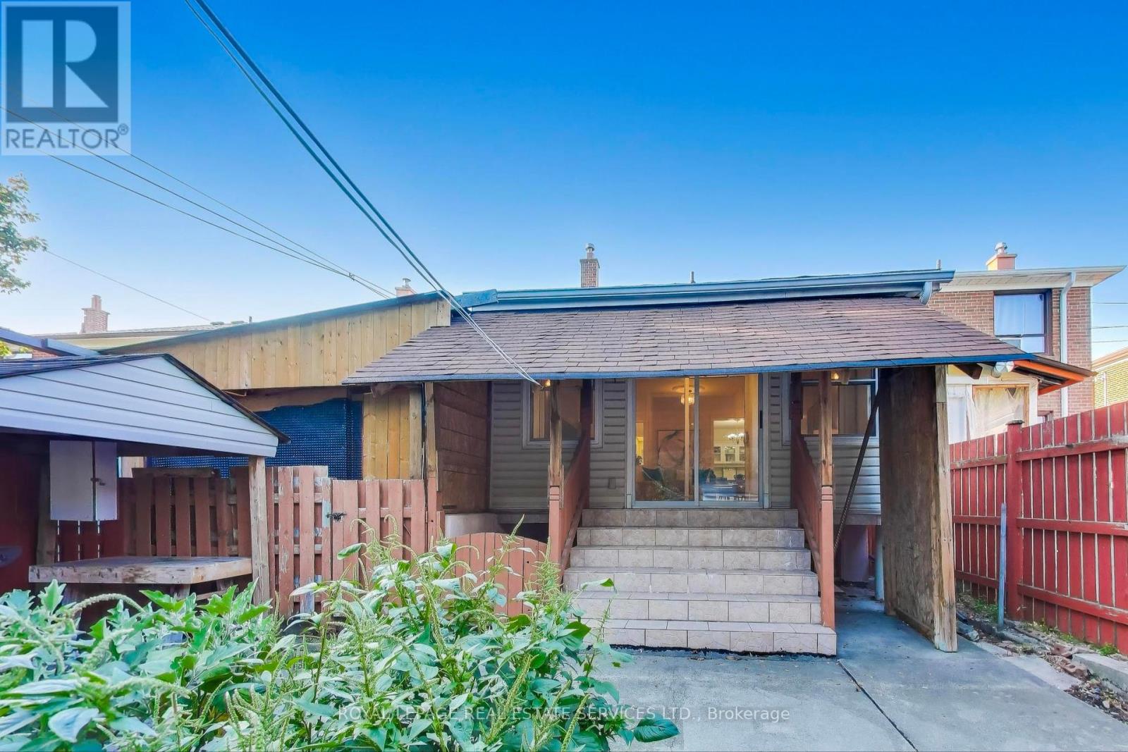 135 Giltspur Drive, Toronto, Ontario  M3L 1M4 - Photo 38 - W12462680