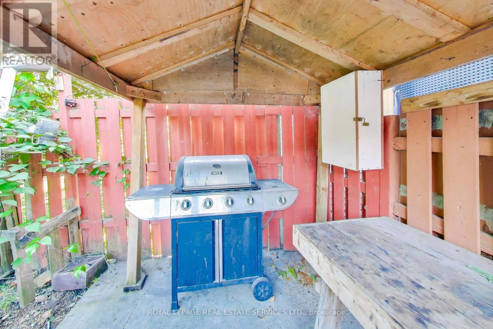 135 Giltspur Drive, Toronto, Ontario  M3L 1M4 - Photo 41 - W12462680