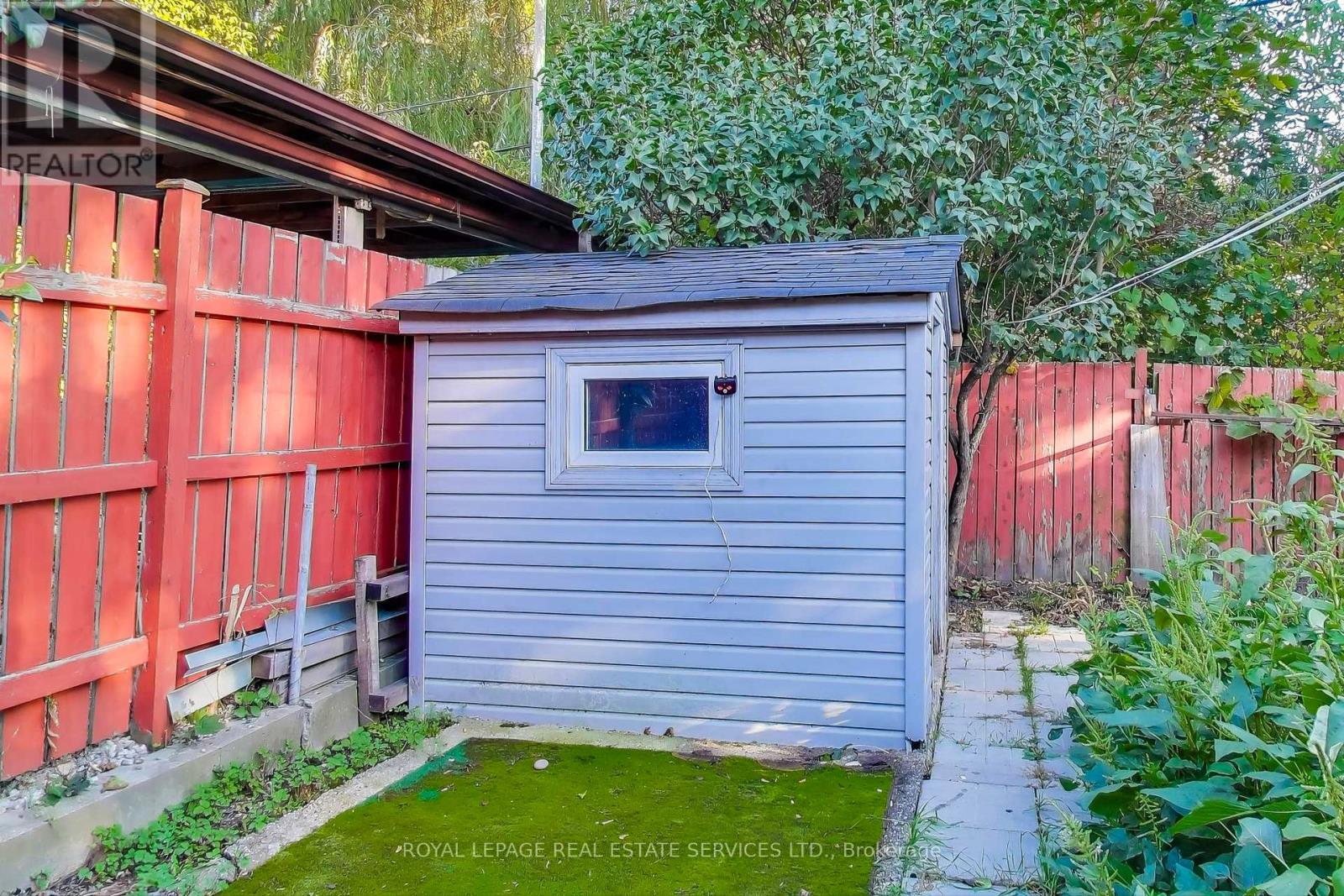 135 Giltspur Drive, Toronto, Ontario  M3L 1M4 - Photo 44 - W12462680