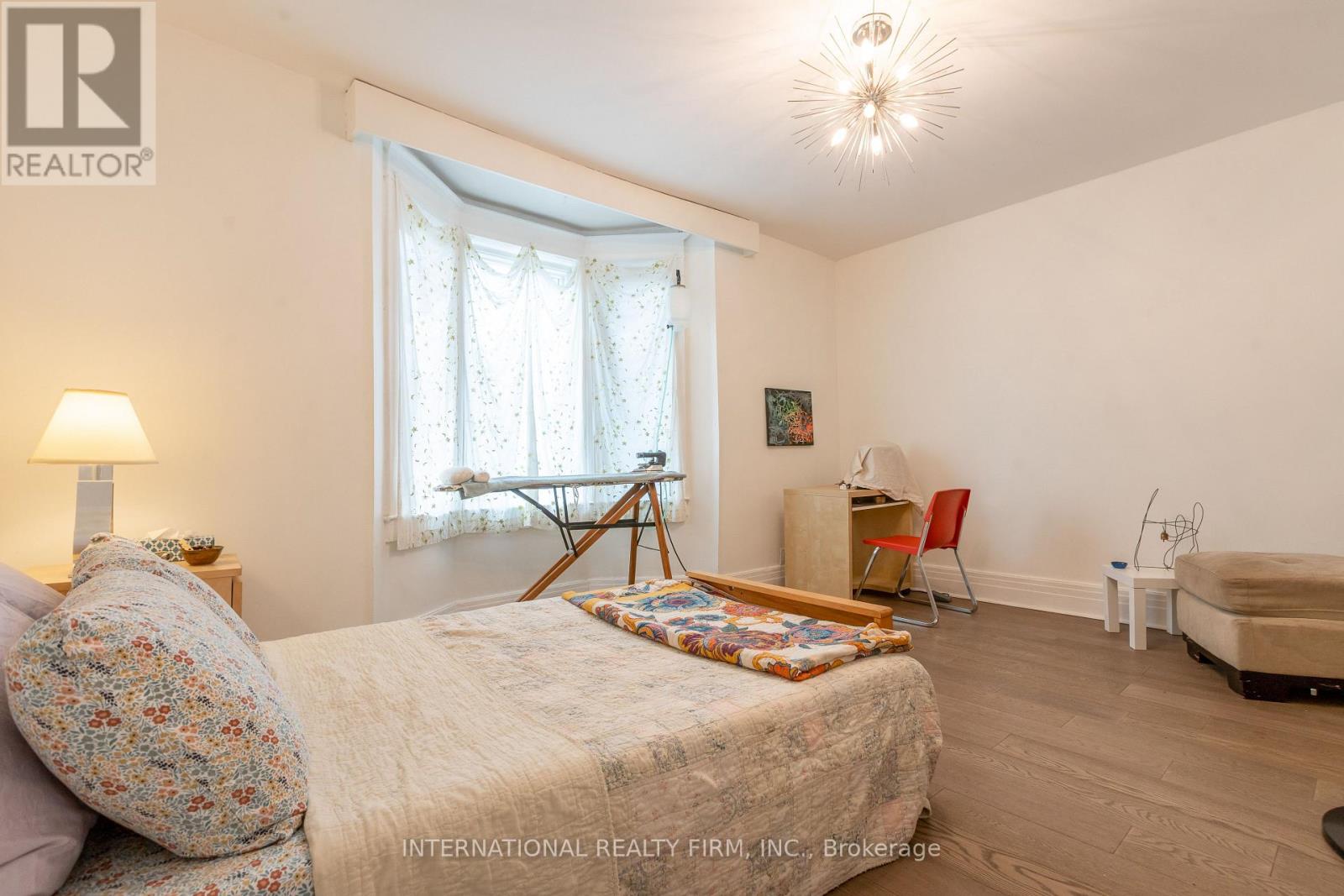 1273 Lansdowne Avenue, Toronto, Ontario  M6H 3Z9 - Photo 22 - W12462690
