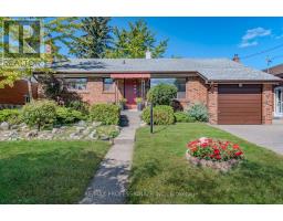 98 AMBLESIDE AVENUE, Toronto, Ontario