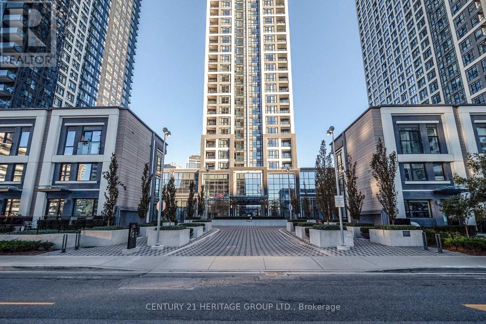 4302 - 7 Mabelle Avenue, Toronto, Ontario  M9A 4X7 - Photo 2 - W12462737