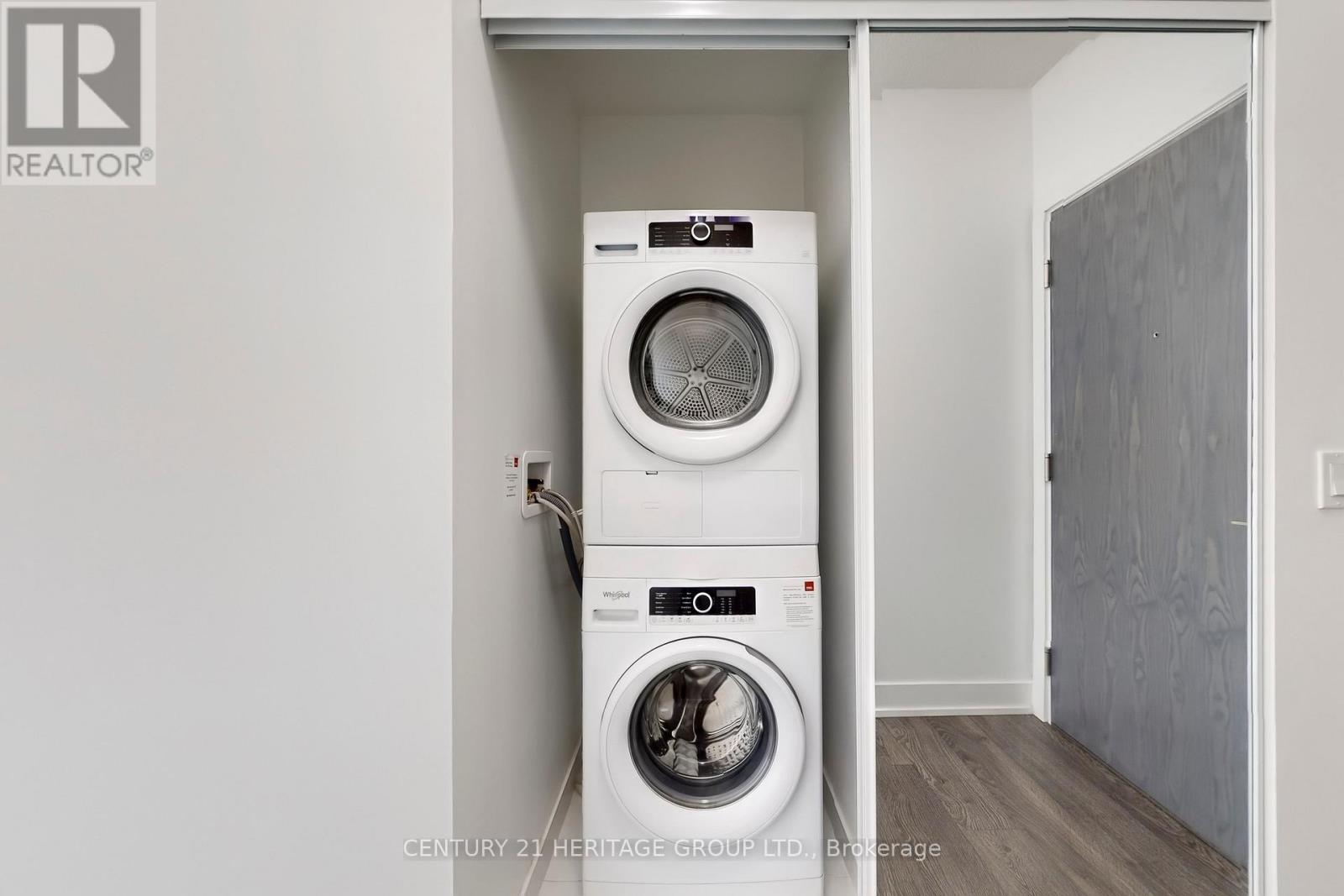 4302 - 7 Mabelle Avenue, Toronto, Ontario  M9A 4X7 - Photo 20 - W12462737