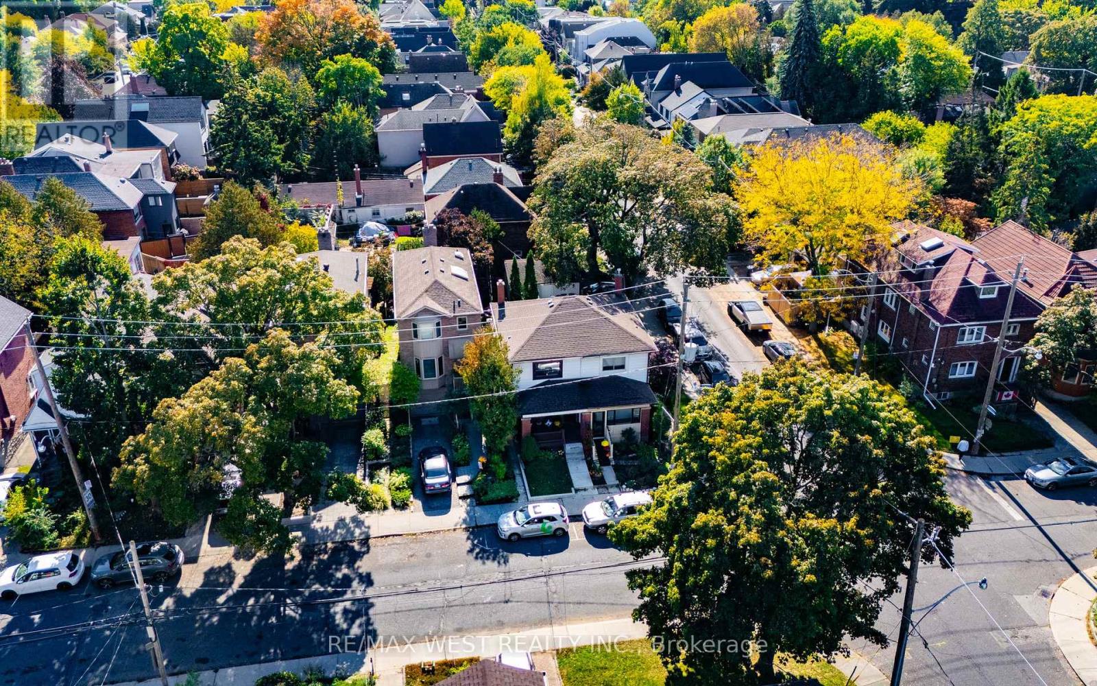 45 Deforest Road, Toronto, Ontario  M6S 1J1 - Photo 17 - W12462747