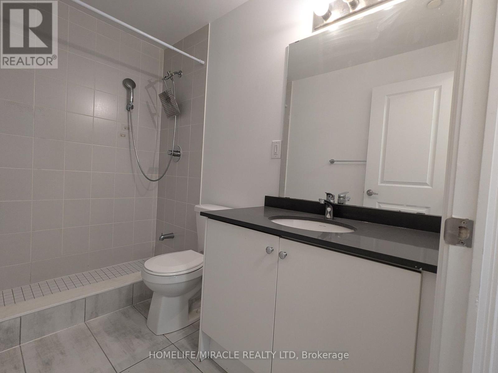 1 - 680 Atwater Avenue, Mississauga, Ontario  L5G 0B6 - Photo 18 - W12462752
