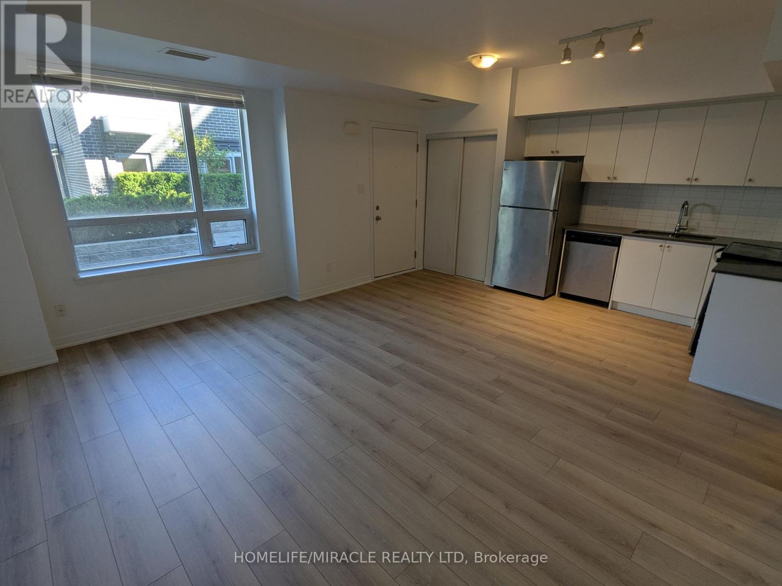1 - 680 Atwater Avenue, Mississauga, Ontario  L5G 0B6 - Photo 21 - W12462752