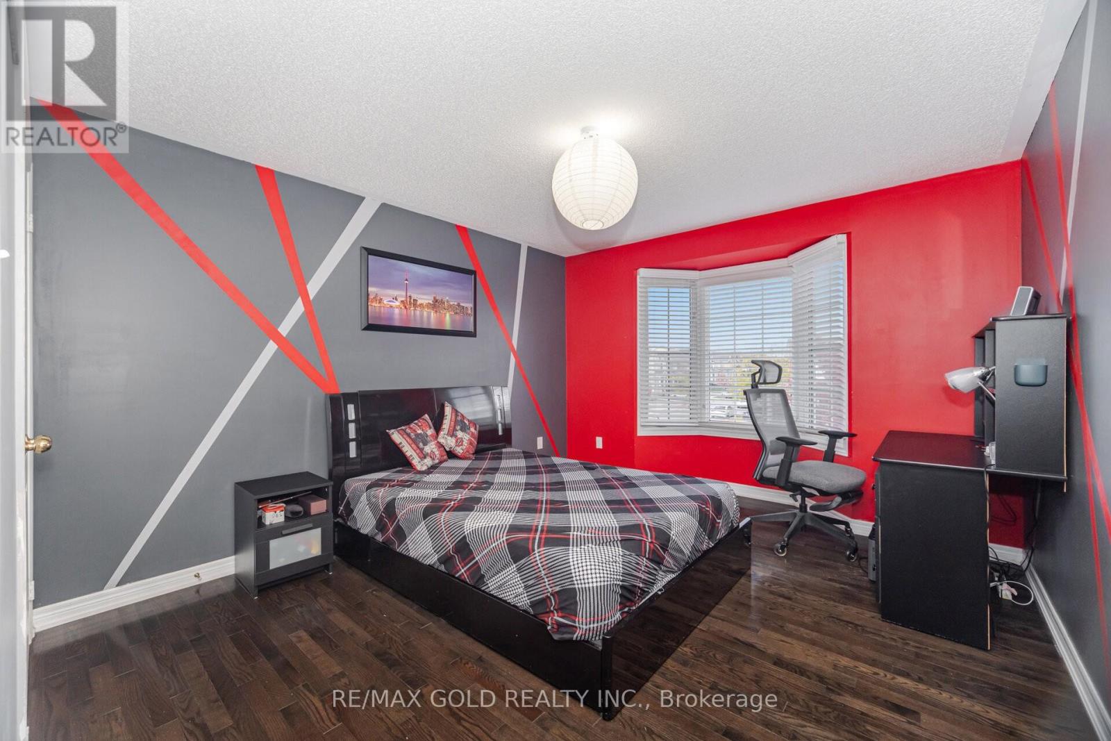 262 Thorndale Road, Brampton, Ontario  L6P 3H2 - Photo 19 - W12462771