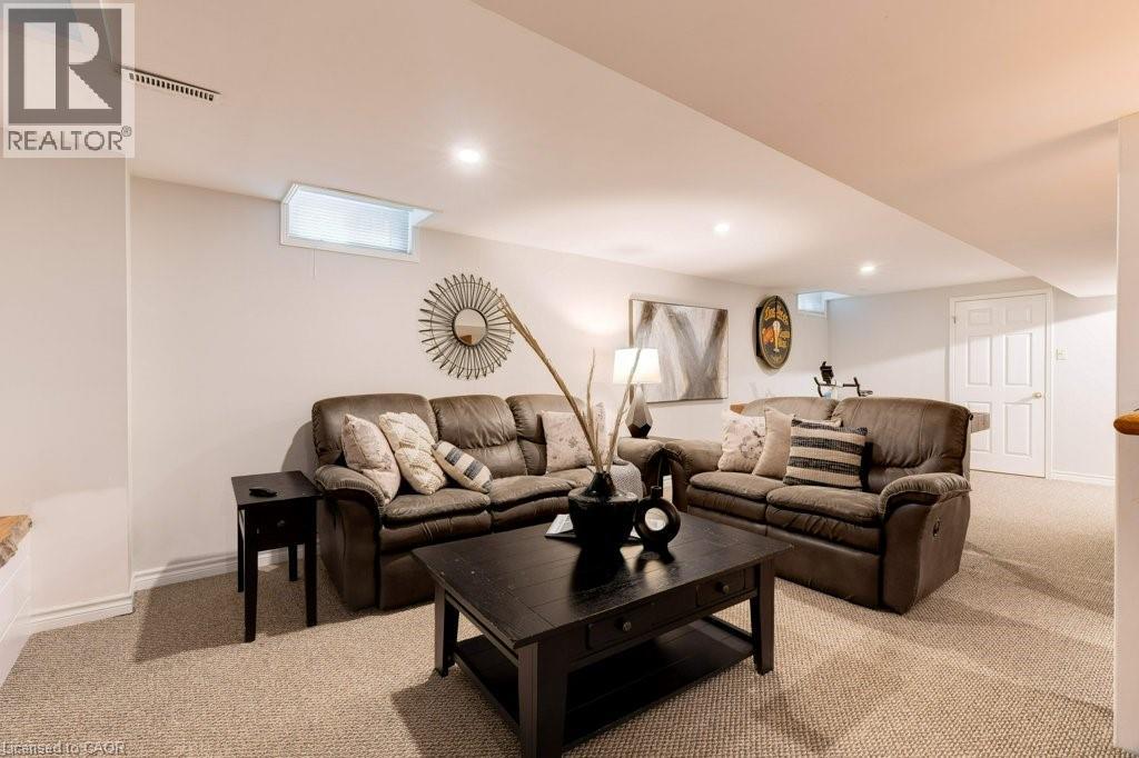 47 Howard Boulevard, Waterdown, Ontario  L8B 0G4 - Photo 35 - 40778836