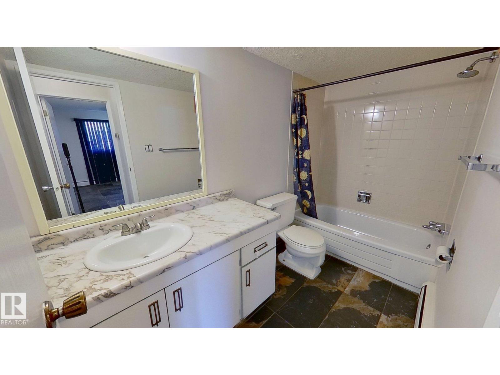 #3 10836 116 St Nw, Edmonton, Alberta  T5H 3N5 - Photo 10 - E4462115