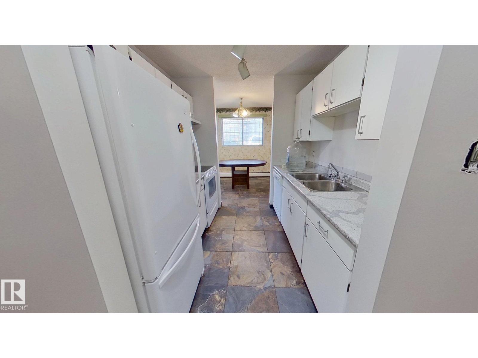 #3 10836 116 St Nw, Edmonton, Alberta  T5H 3N5 - Photo 6 - E4462115