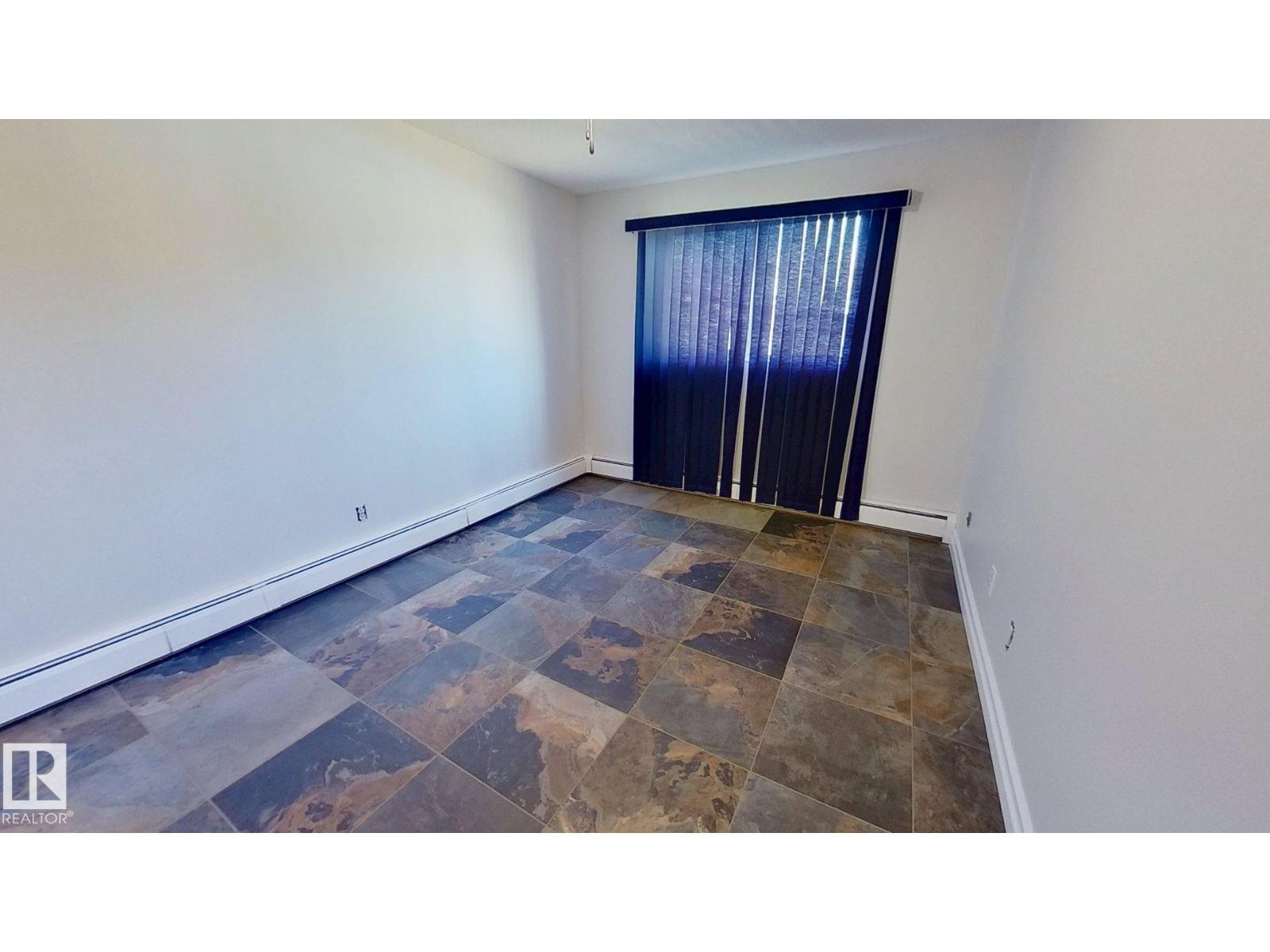 #3 10836 116 St Nw, Edmonton, Alberta  T5H 3N5 - Photo 8 - E4462115