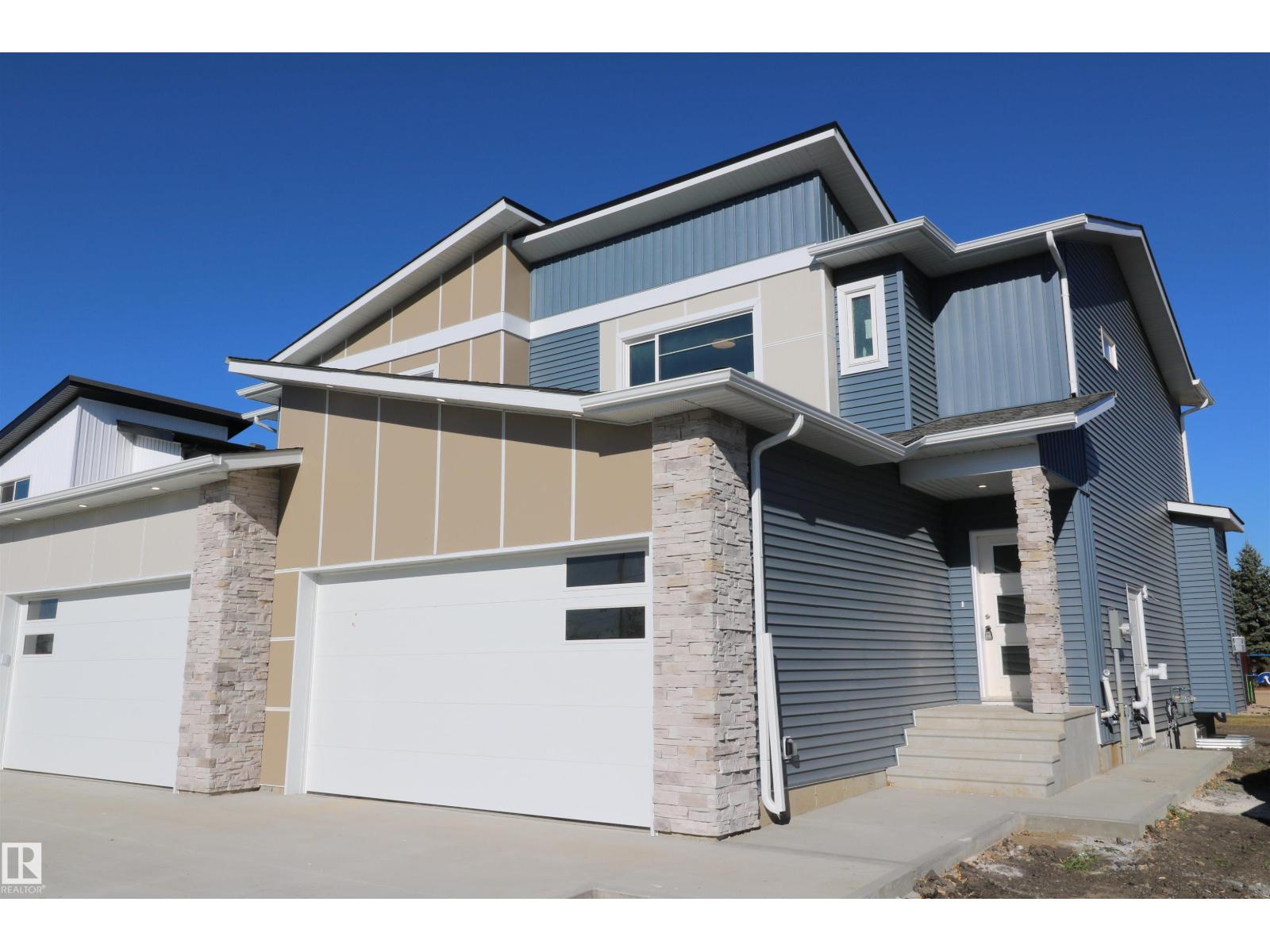 4904 49 AV, Gibbons, Alberta