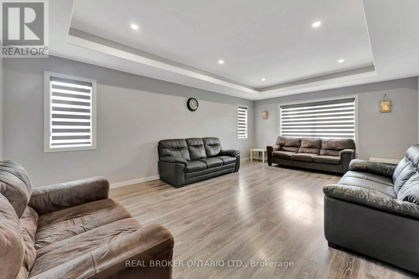 12 Albert Street, Norfolk, Ontario  N5V 2L8 - Photo 15 - X12462598