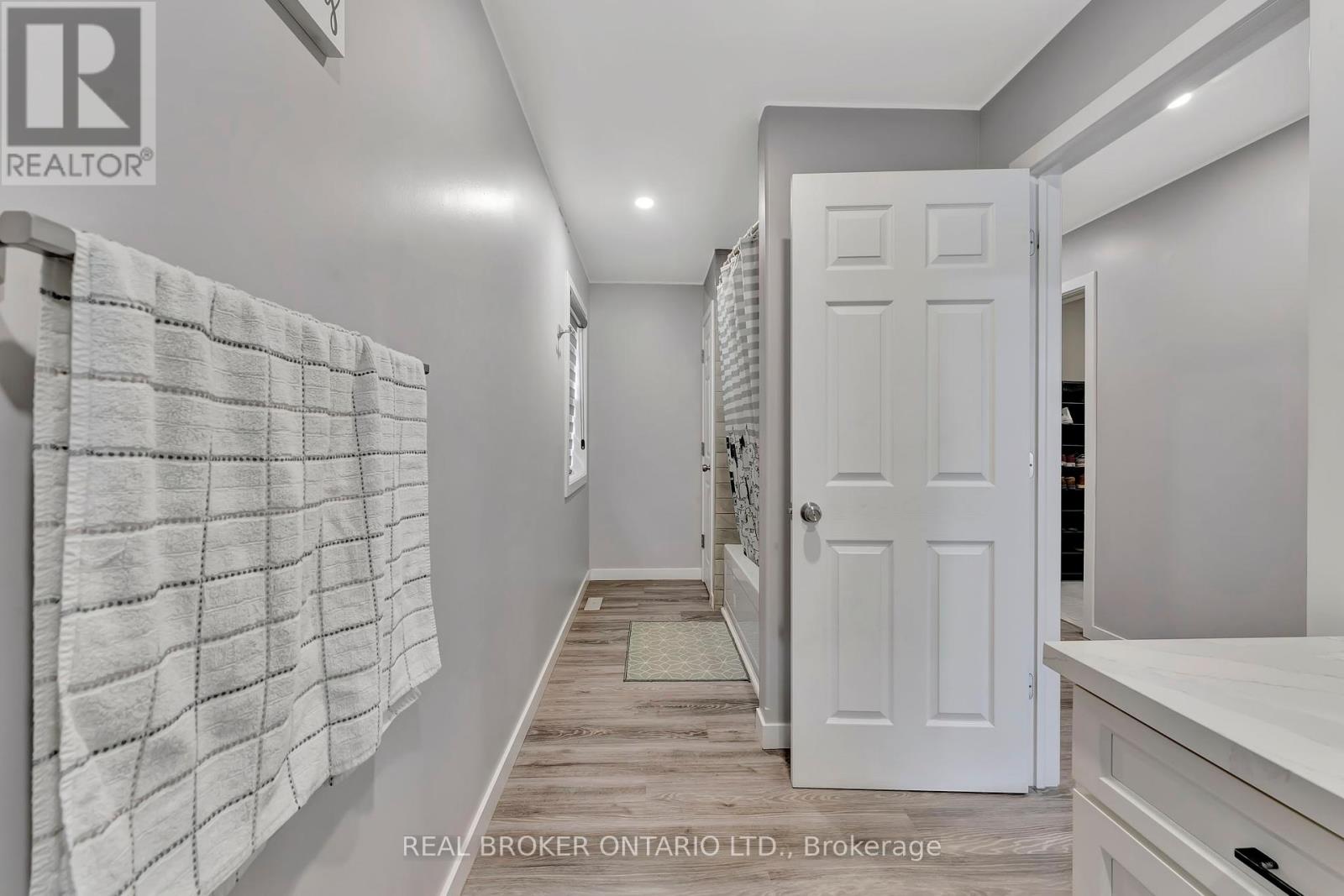 12 Albert Street, Norfolk, Ontario  N5V 2L8 - Photo 25 - X12462598