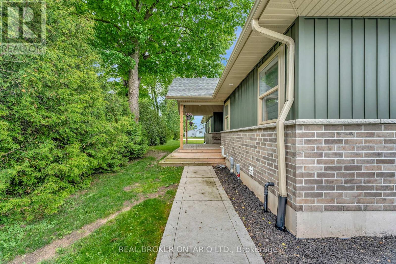 12 Albert Street, Norfolk, Ontario  N5V 2L8 - Photo 37 - X12462598