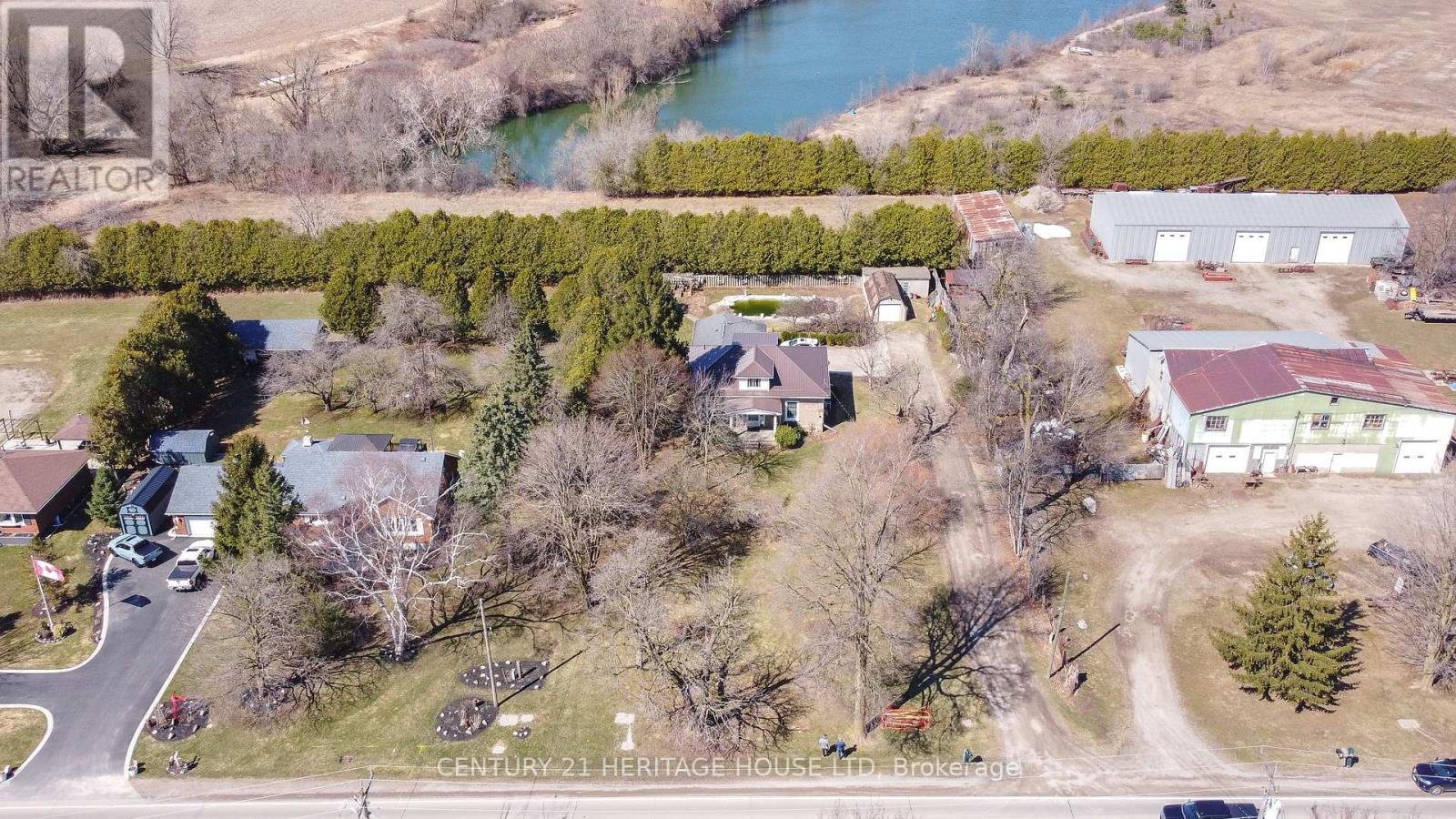 899 Keg Lane, Brant, Ontario  N3L 3E2 - Photo 36 - X12462629