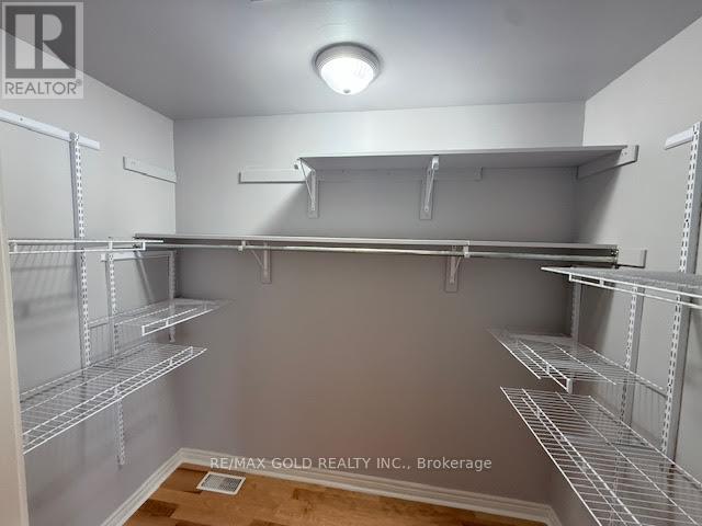 758 Grand Banks Drive, Waterloo, Ontario  N2K 4N3 - Photo 18 - X12462661