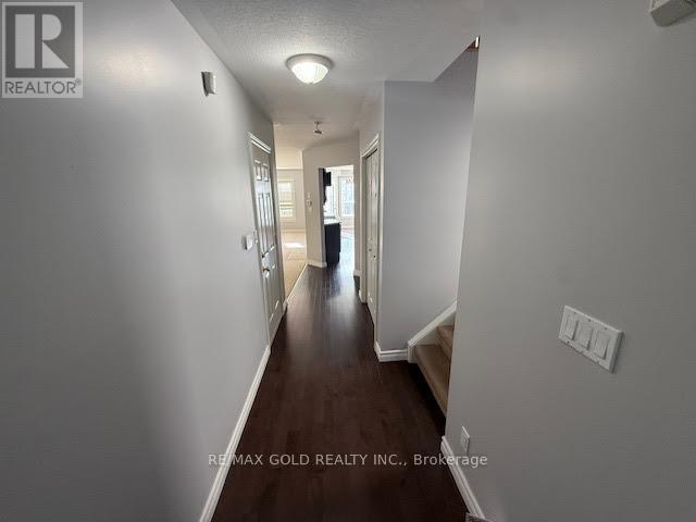 758 Grand Banks Drive, Waterloo, Ontario  N2K 4N3 - Photo 3 - X12462661