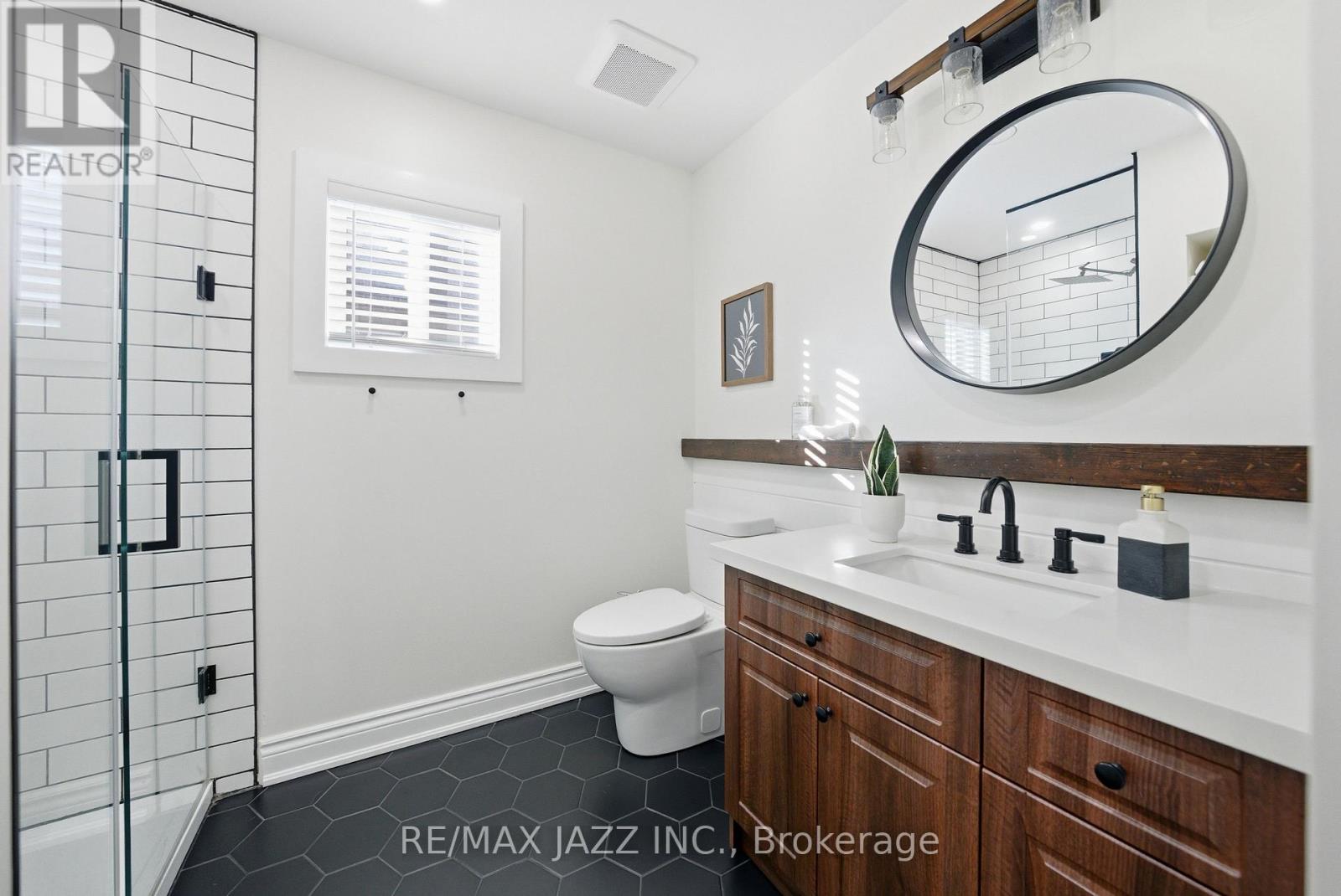 804 Beatrice Street E, Oshawa, Ontario  L1K 2H7 - Photo 28 - E12462803