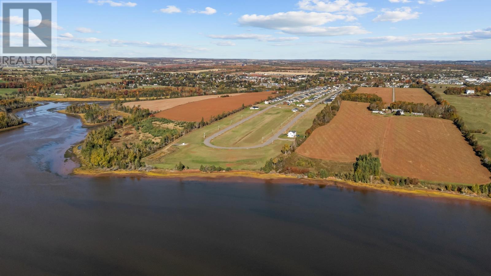 117 Waters Edge Lane, Cornwall, Prince Edward Island  C0A 1H4 - Photo 10 - 202518449